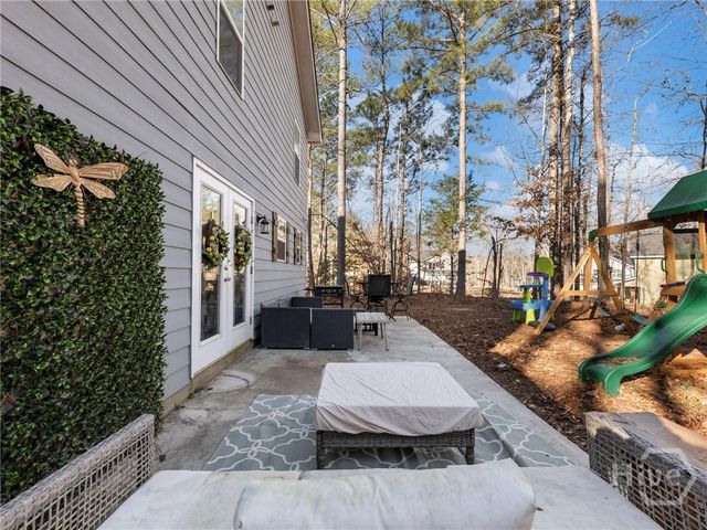 450 Candlestick Drive, Hull, GA 30646