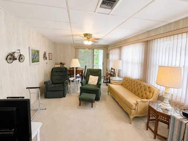 4 Del Sol, Port St. Lucie, FL 34952