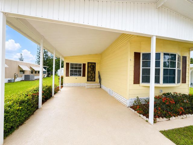 4 Del Sol, Port St. Lucie, FL 34952