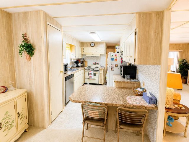 4 Del Sol, Port St. Lucie, FL 34952