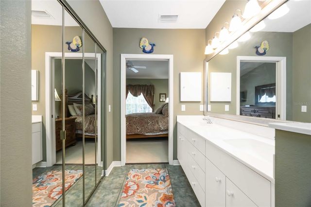 306 LYNBROOK CIRCLE 201, Venice, FL 34292