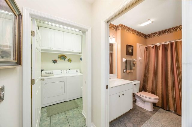 306 LYNBROOK CIRCLE 201, Venice, FL 34292