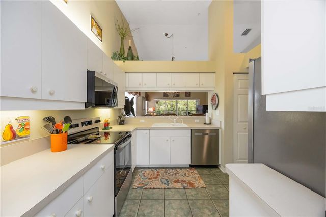 306 LYNBROOK CIRCLE 201, Venice, FL 34292