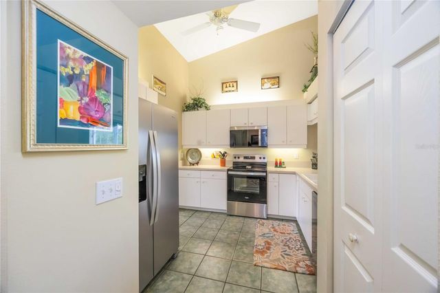 306 LYNBROOK CIRCLE 201, Venice, FL 34292