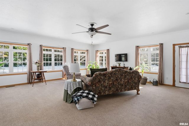 12656 SCHLEDER Road, Pekin, IL 61554