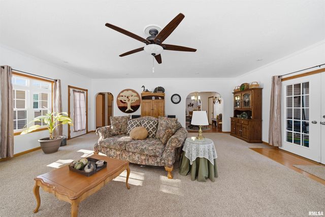 12656 SCHLEDER Road, Pekin, IL 61554