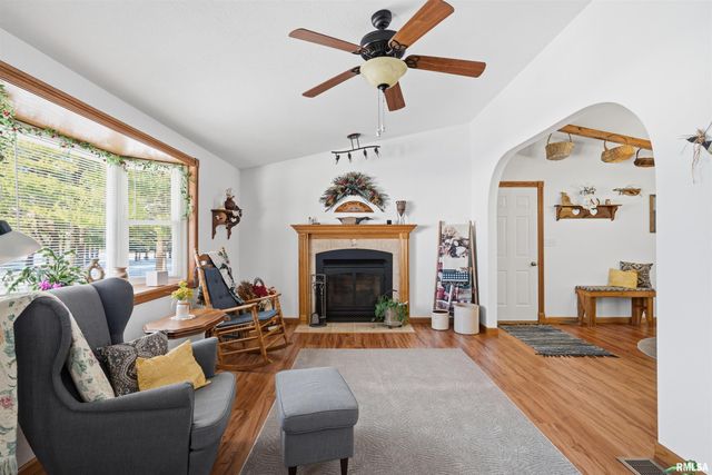 12656 SCHLEDER Road, Pekin, IL 61554