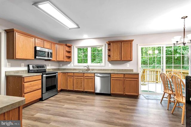 9400 AMERICA LN, Spotsylvania, VA 22551