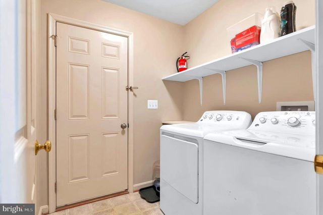 9400 AMERICA LN, Spotsylvania, VA 22551
