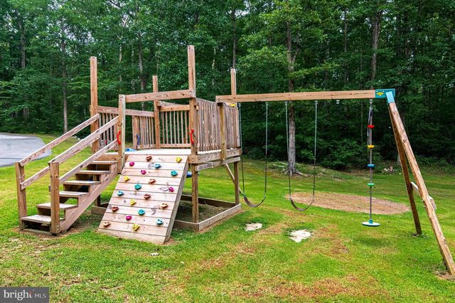 9400 AMERICA LN, Spotsylvania, VA 22551