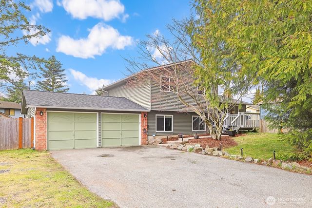 15220 48th Avenue W, Edmonds, WA 98026