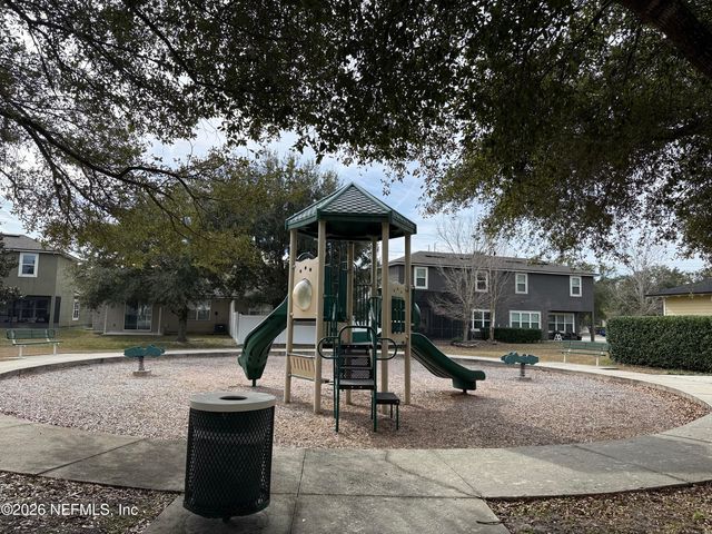 2333 CANEY OAKS Drive, Jacksonville, FL 32218