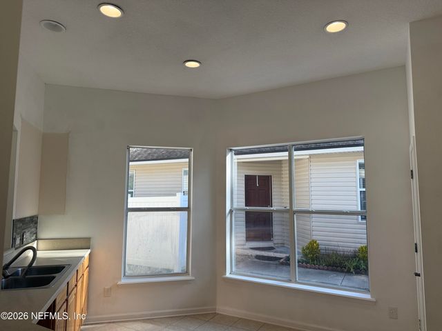 2333 CANEY OAKS Drive, Jacksonville, FL 32218