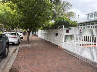 840 SW 13th Ave, Miami, FL 33135