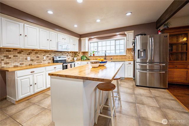 3363 WA 508, Onalaska, WA 98570