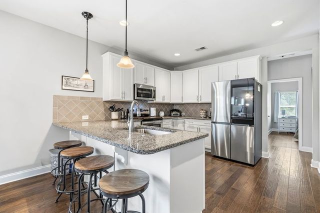 306 Telavera Dr, White House, TN 37188