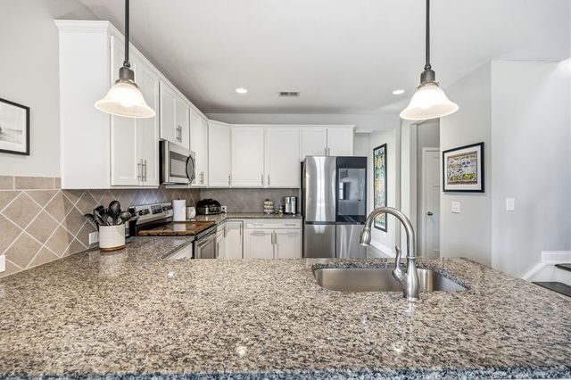 306 Telavera Dr, White House, TN 37188