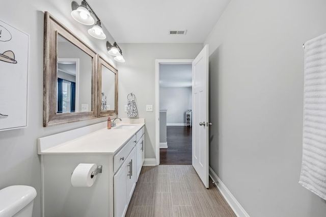 306 Telavera Dr, White House, TN 37188