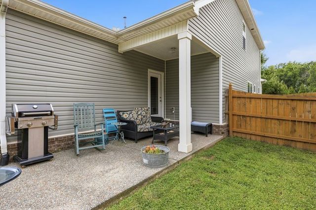 306 Telavera Dr, White House, TN 37188