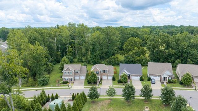306 Telavera Dr, White House, TN 37188
