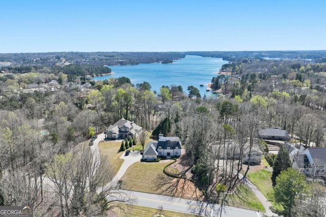 197 Club Drive, Gainesville, GA 30506