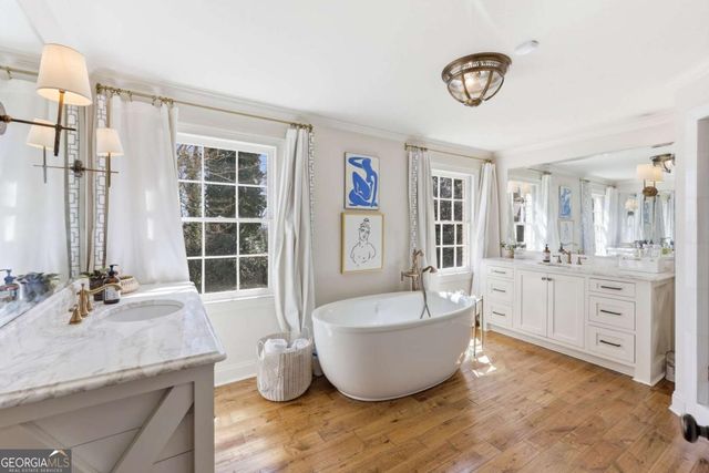 197 Club Drive, Gainesville, GA 30506