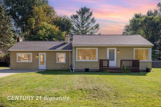 323 Sparling Drive, Saginaw, MI 48609