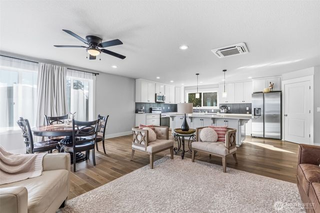 163 Alpha Drive, Longview, WA 98632