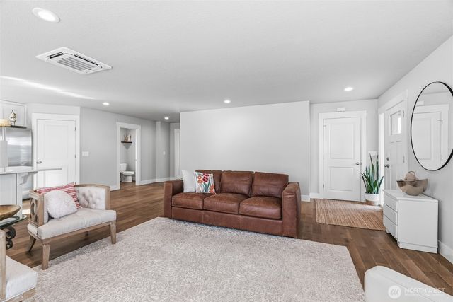 163 Alpha Drive, Longview, WA 98632