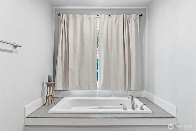 163 Alpha Drive, Longview, WA 98632