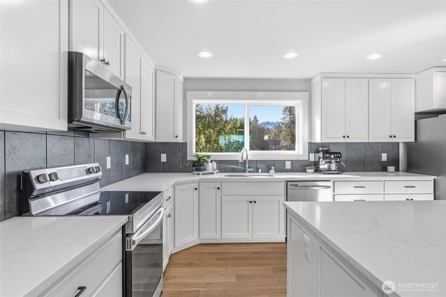 163 Alpha Drive, Longview, WA 98632