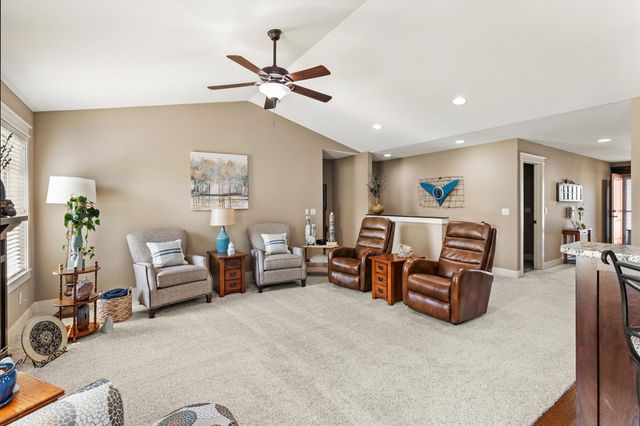 2505 NE Ewing Court, Grimes, IA 50111