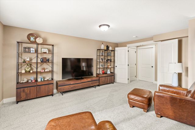 2505 NE Ewing Court, Grimes, IA 50111