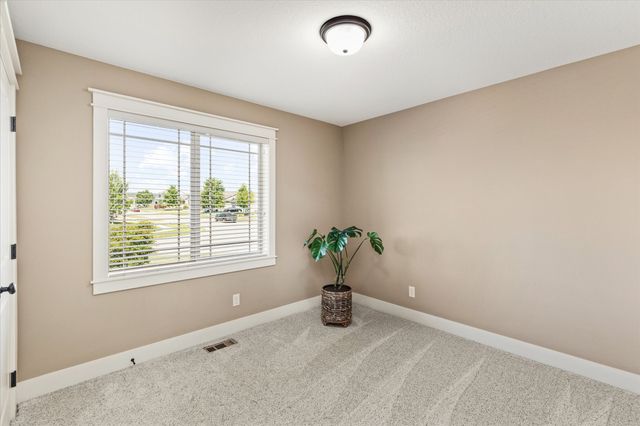 2505 NE Ewing Court, Grimes, IA 50111