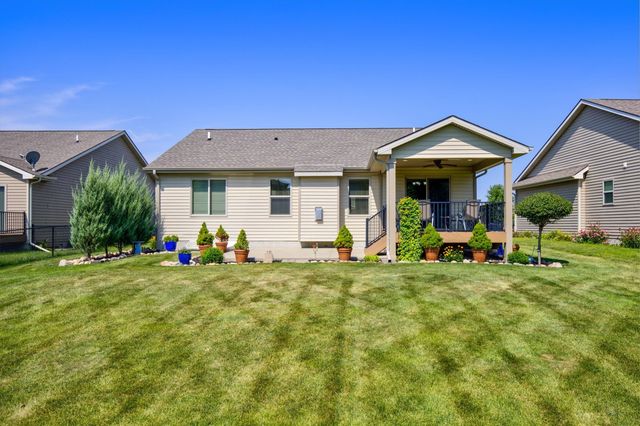 2505 NE Ewing Court, Grimes, IA 50111