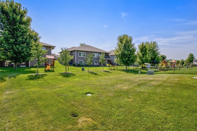 2505 NE Ewing Court, Grimes, IA 50111