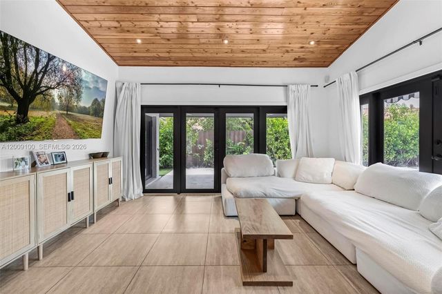 14531 SW 111th Ter, Miami, FL 33186