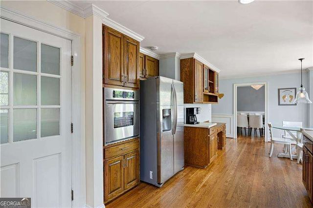 502 Riverview Court, Woodstock, GA 30188