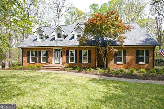502 Riverview Court, Woodstock, GA 30188