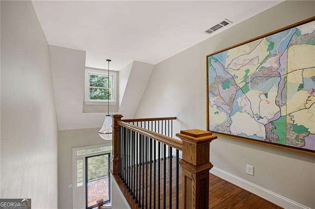 502 Riverview Court, Woodstock, GA 30188