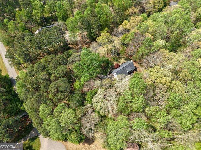 502 Riverview Court, Woodstock, GA 30188