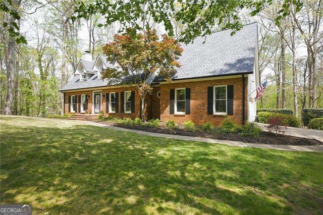 502 Riverview Court, Woodstock, GA 30188