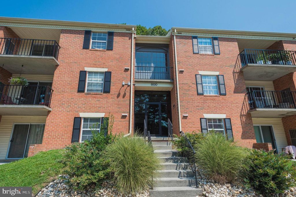800 COLLEGE LN #C, Salisbury, MD 21804