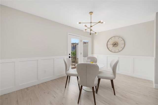 47 King Street 3, East Greenwich, RI 02818
