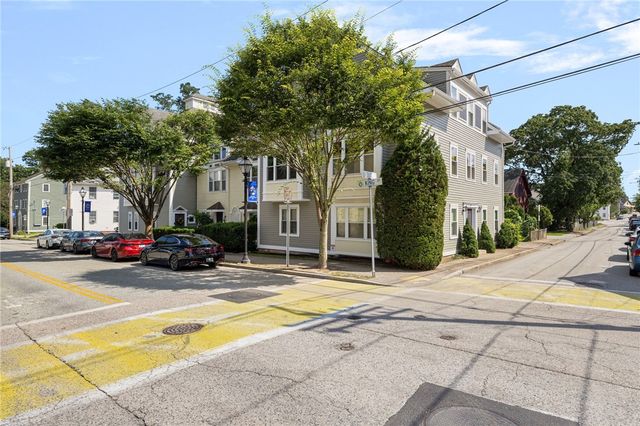 47 King Street 3, East Greenwich, RI 02818