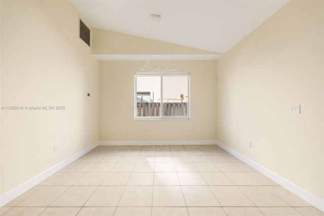 408 SE 6th St, Dania Beach, FL 33004