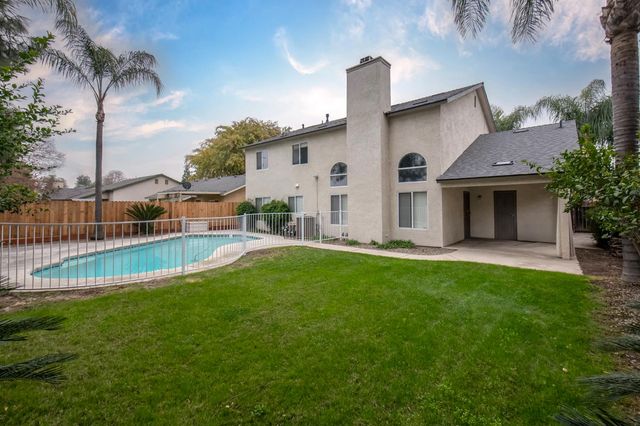 5314 W Ramona Avenue, Fresno, CA 93722