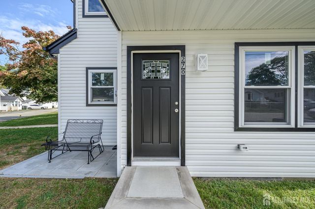 270 Alpine Way, Old Bridge, NJ 08879