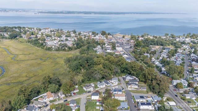 270 Alpine Way, Old Bridge, NJ 08879