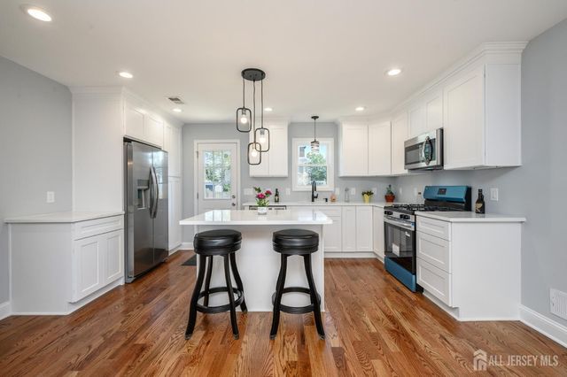 270 Alpine Way, Old Bridge, NJ 08879
